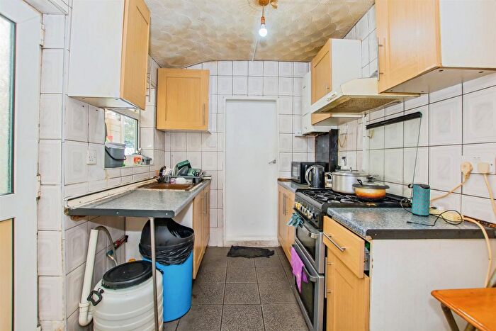 3 Bedroom Terraced House For Sale In Gladstone Street, Peterborough, PE1