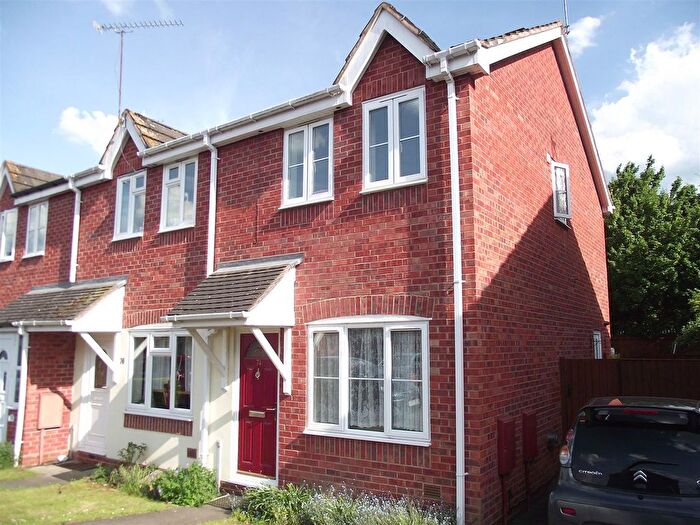 2 Bedroom Property To Rent In Sanctuary Close, Worcester, WR2