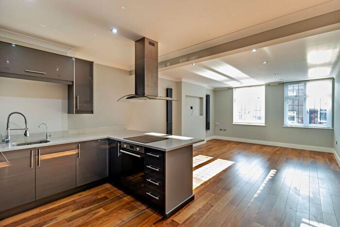 2 Bedroom Apartment To Rent In Oaklands Gate, Northwood, HA6