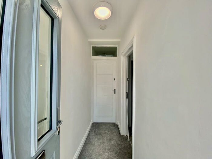 2 Bedroom Apartment To Rent In Cecilia Road, Ramsgate, CT11