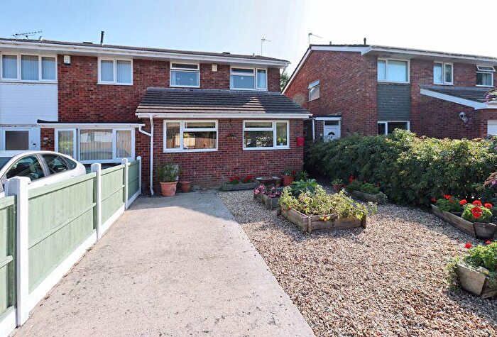 3 Bedroom Semi-Detached House To Rent In Wemberham Crescent, Yatton, BS49