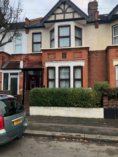 3 Bedroom Terraced House To Rent In Twickenham, Leyton E11
