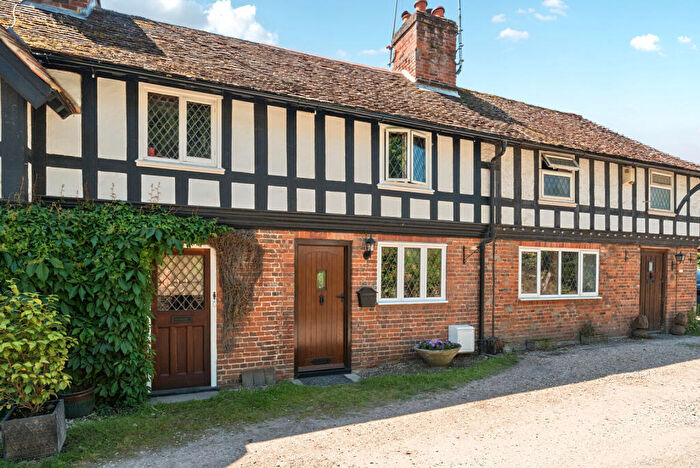 2 Bedroom Terraced House For Sale In Moor Park Lane, Farnham, GU9