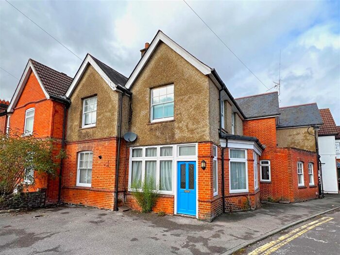 2 Bedroom Terraced House For Sale In Queens Road, Brookvale, Basingstoke, RG21