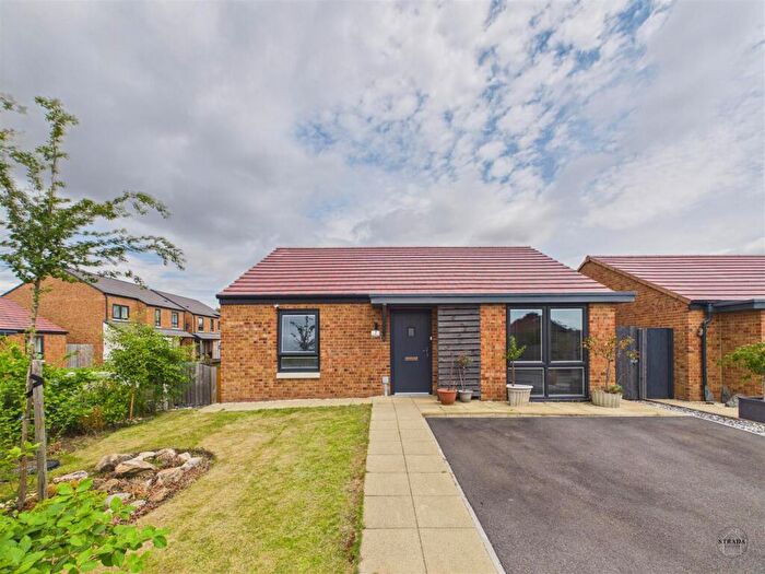 2 Bedroom Detached Bungalow For Sale In Taiga Place, Rhodesia, Worksop, S80