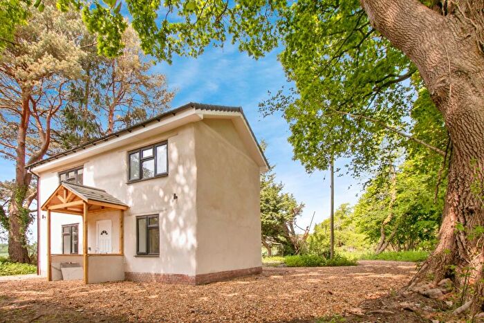 3 Bedroom Detached House For Sale In Margards Lane, Verwood, Dorset, BH31