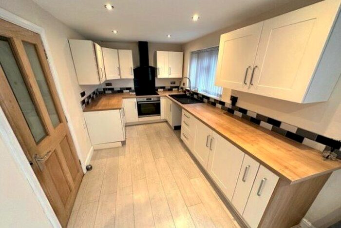 3 Bedroom Terraced House To Rent In Birchmuir Close, Crewe, CW1