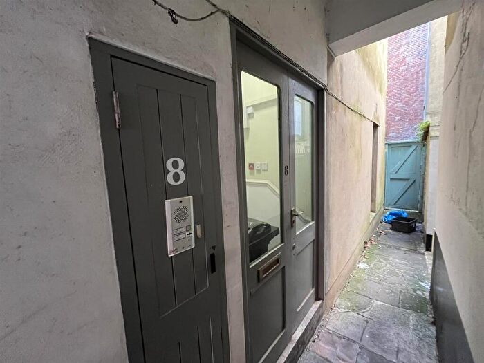 2 Bedroom House For Sale In Freehold Mixed Use Block | Clifton Village, BS8
