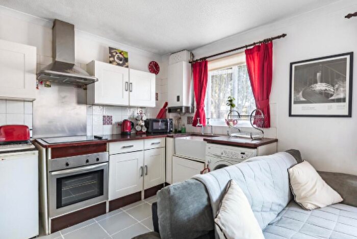 1 Bedroom End Terrace House To Rent In Ladywalk, Maple Cross, Rickmansworth, WD3