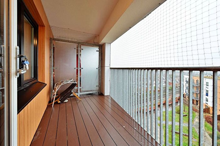 1 Bedroom Flat For Sale In Trident Point, Pinner Road, Harrow, HA1