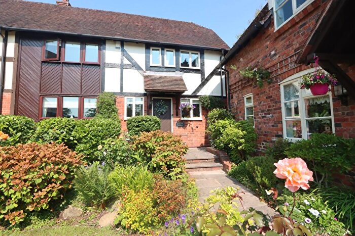 2 Bedroom Cottage For Sale In Churchill Lane, Churchill, Kidderminster, DY10