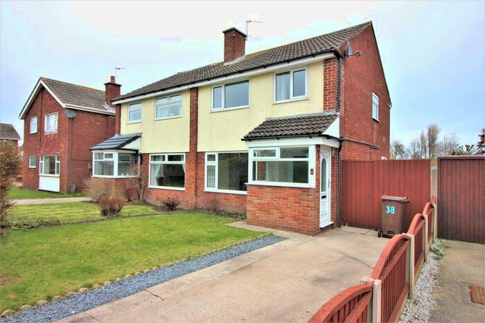 3 Bedroom Semi-Detached House To Rent In Glencoyne Drive, Marshside, PR9