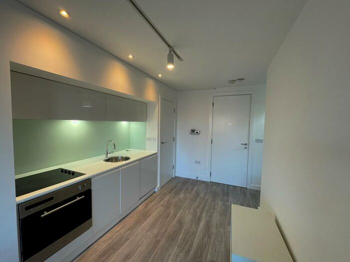 Studio To Rent In Manor Mills, Leeds, LS11