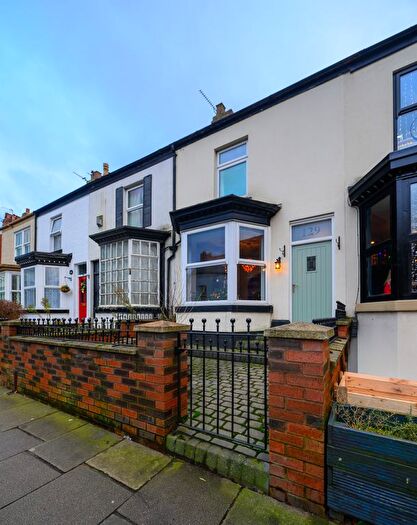 2 Bedroom Terraced House For Sale In High Street, Newton-Le-Willows, Merseyside, WA12