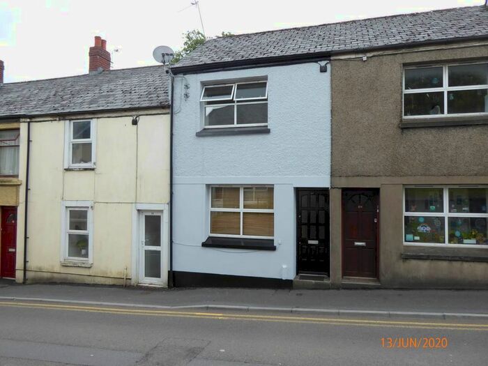 2 Bedroom Terraced House To Rent In Park Terrace, Carmarthen, SA31