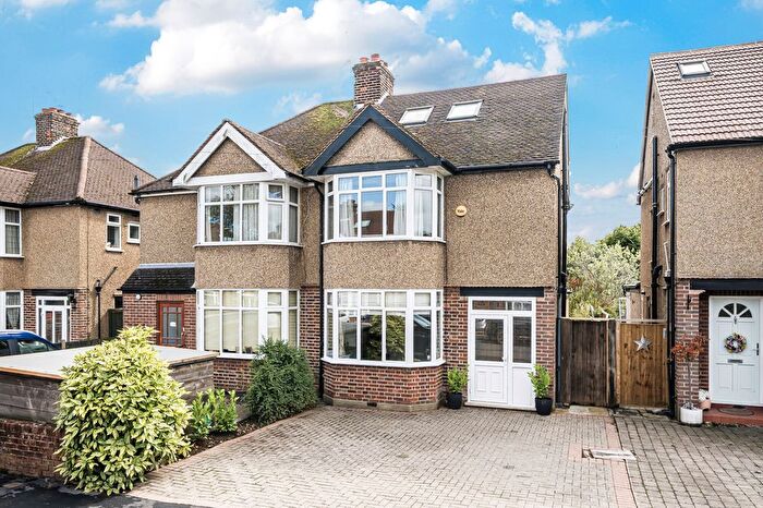 5 Bedroom Semi-Detached House For Sale In Claremont Crescent, Croxley Green, WD3