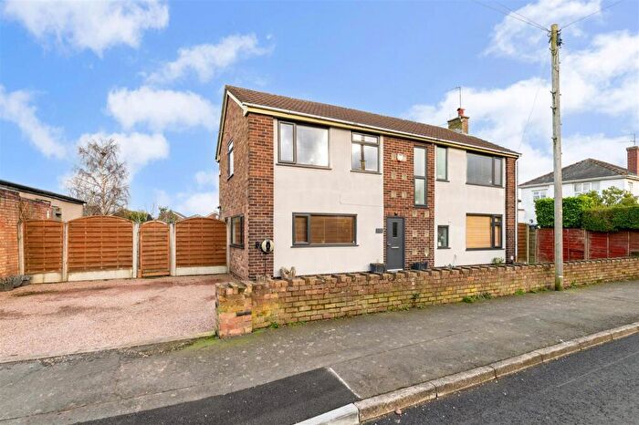 5 Bedroom Detached House For Sale In James Road, Kidderminster, DY10