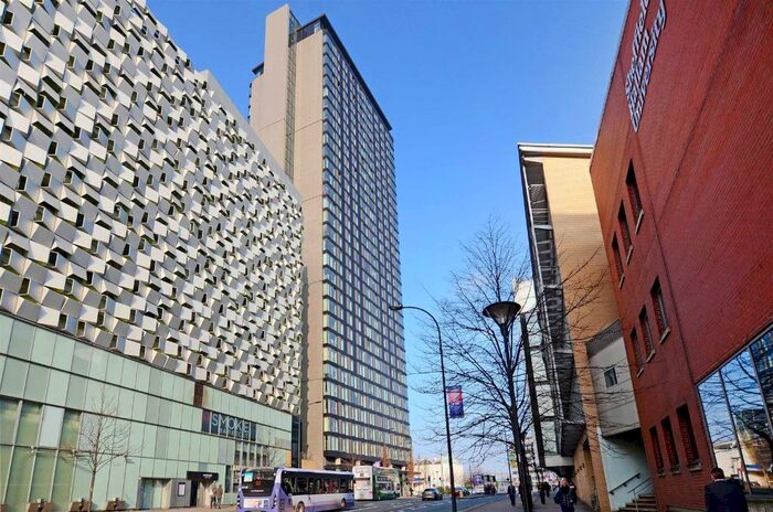 2 Bedroom Flat To Rent In St Pauls Square, City Centre, Sheffield, S1