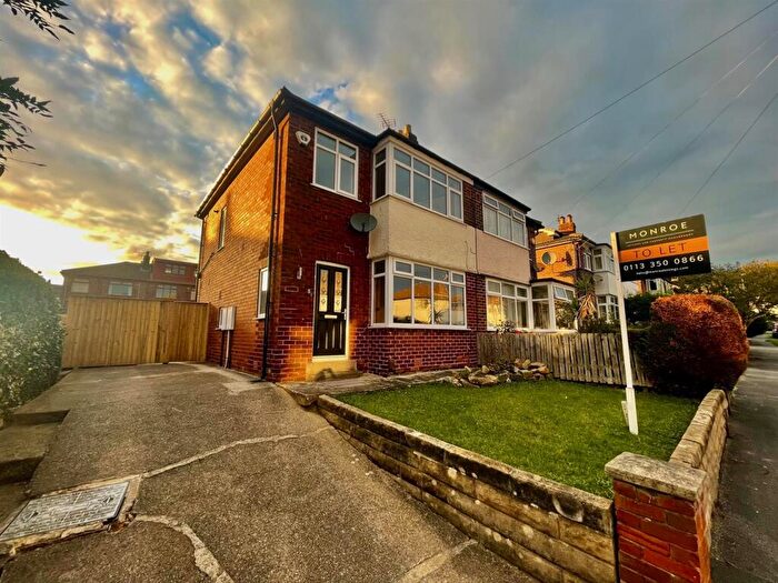 3 Bedroom Semi-Detached House To Rent In Vesper Gate Crescent, Leeds, LS5