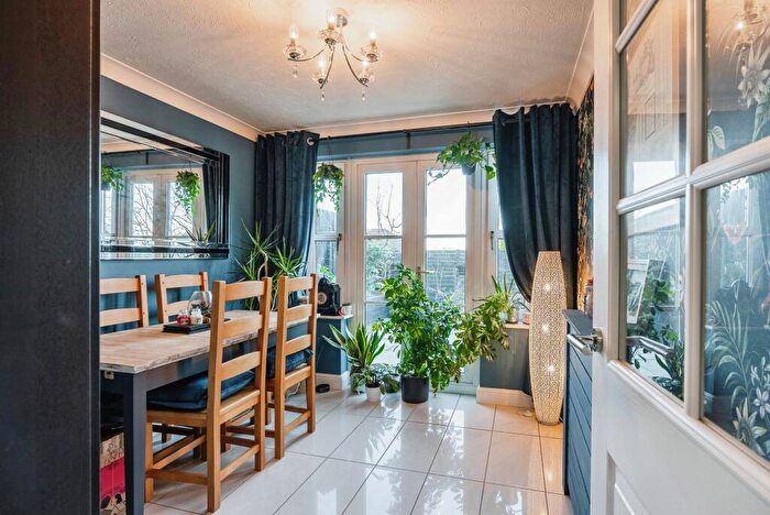 4 Bedroom Detached House For Sale In Tiree Grange, Hamilton, South Lanarkshire, ML3