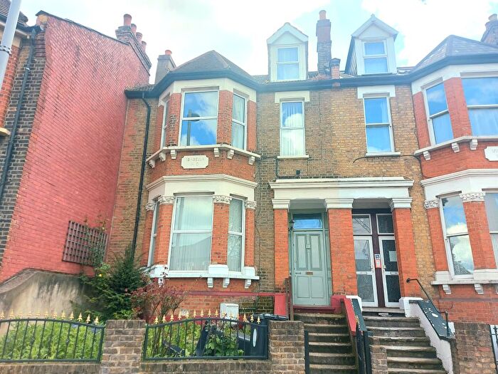 Property To Rent In Hoe Street, London, E17