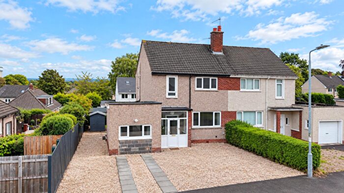 3 Bedroom Semi-Detached House For Sale In Marshall Grove, Hamilton, ML3