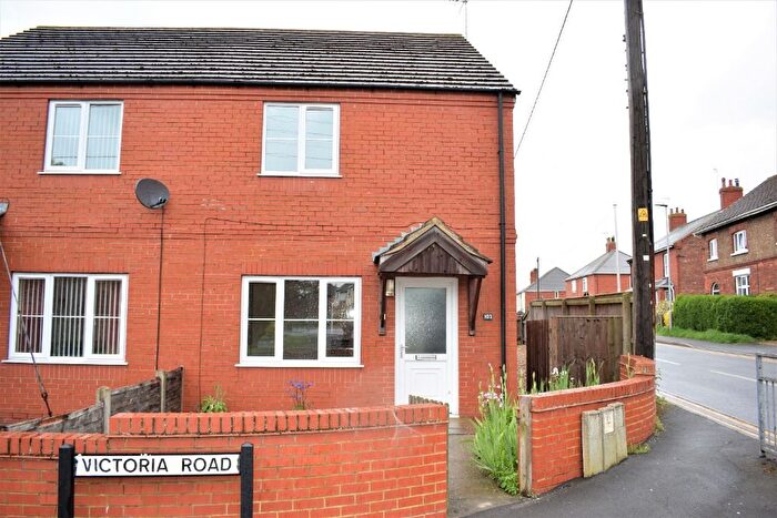 3 Bedroom Semi-Detached House For Sale In Victoria Road, Barnetby, DN38