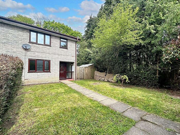 3 Bedroom Property For Sale In Eyeworth Walk, Dibden, SO45