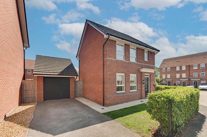 3 Bedroom Detached House For Sale In Holly Blue Road, Sandbach, CW11