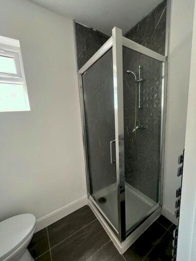 1 Bedroom Studio To Rent In Grosvenor Road, Dagenham, RM8