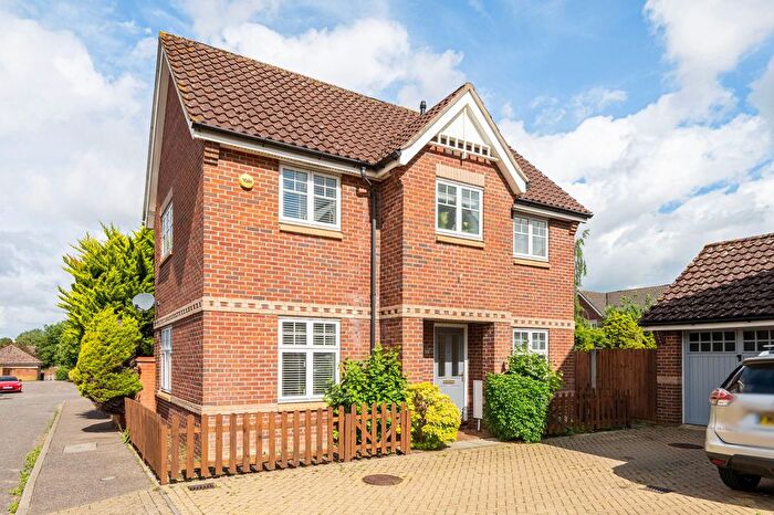 3 Bedroom Detached House For Sale In Lodge Farm Drive, Norwich, NR6