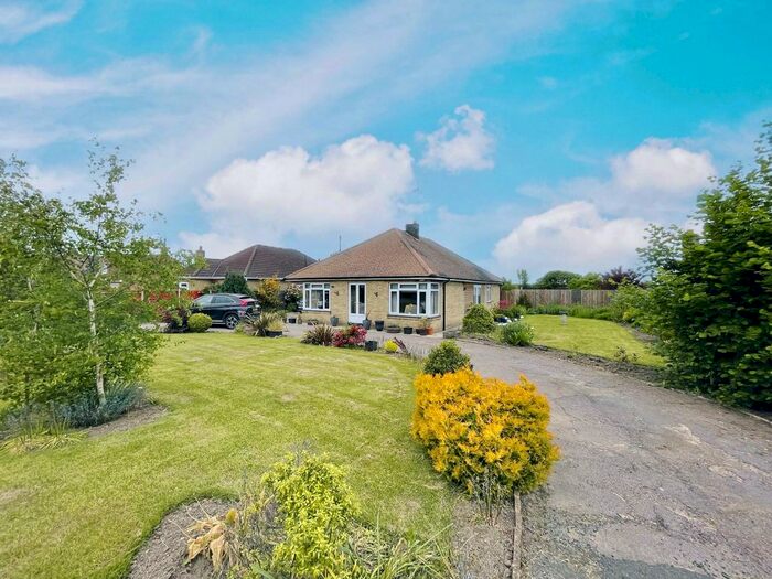 3 Bedroom Detached Bungalow For Sale In Leverington Common, Leverington, Wisbech, PE13