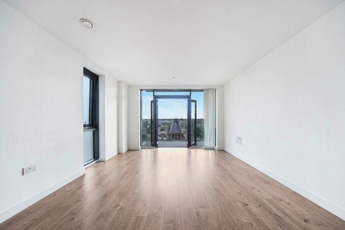 2 Bedroom Apartment To Rent In Beechwood Road London, E8