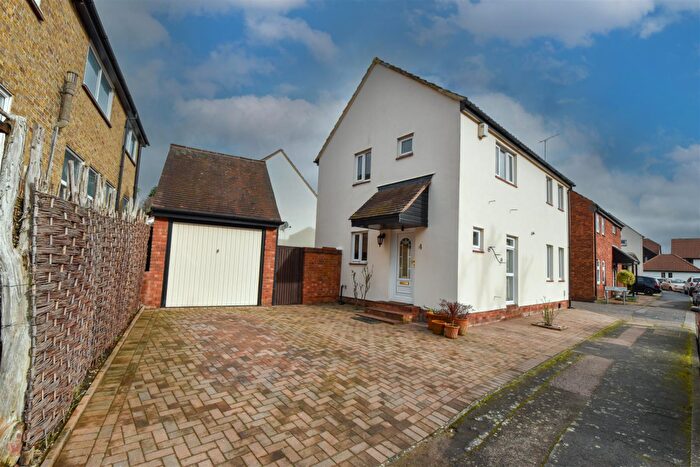 5 Bedroom Detached House For Sale In Stanley Place, Ongar, CM5