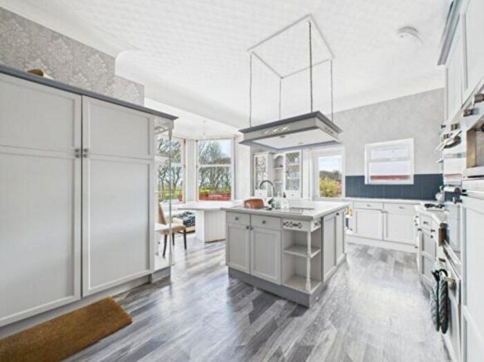 4 Bedroom Semi-detached House For Sale In Bents Park Road, South Shields, NE33