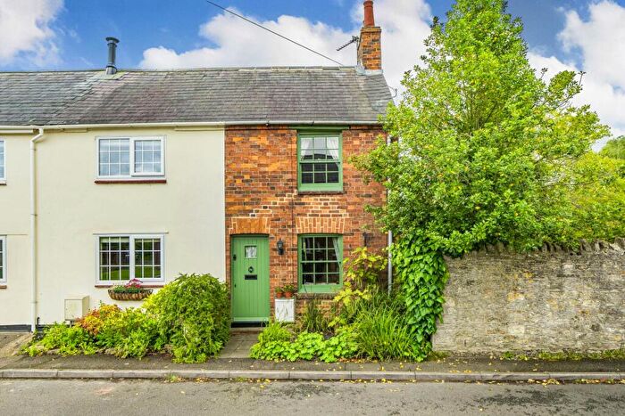 2 Bedroom Semi-Detached House For Sale In Silver Street, Stevington, MK43