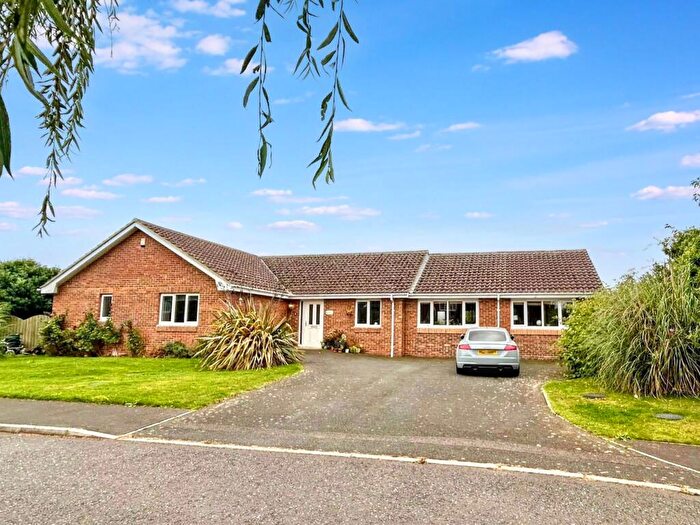 4 Bedroom Bungalow For Sale In Castle Drive, Seahouses, Northumberland, NE68