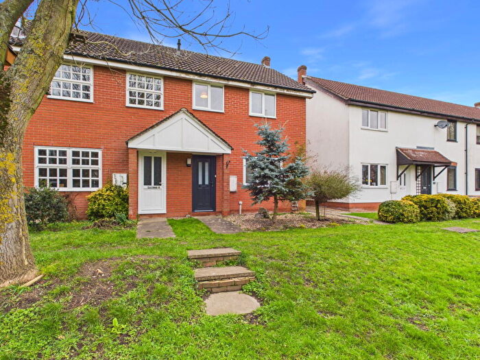 3 Bedroom Semi Detached House For Sale In Robinsons Close, Mellis, Eye, IP23