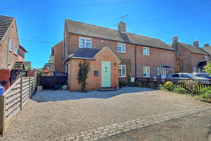 3 Bedroom Semi-Detached House For Sale In Penfold Lane, Holmer Green, High Wycombe, HP15