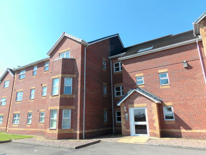 2 Bedroom Apartment To Rent In St Johns Court, Chesterfield, S41