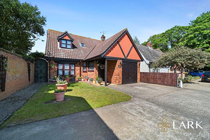 3 Bedroom Detached House For Sale In Little Glemham, Woodbridge, IP13