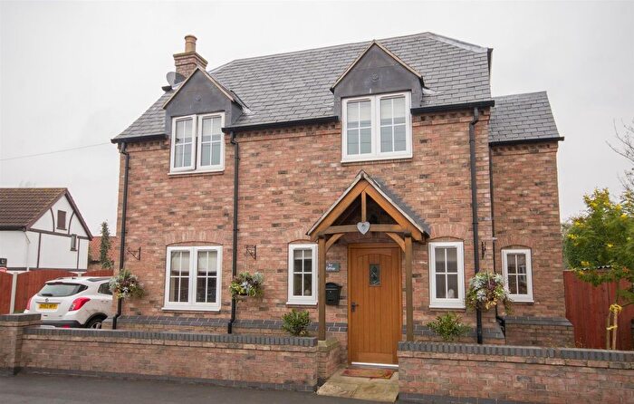 3 Bedroom Detached House To Rent In King Edward Street, Belton, Doncaster, DN9