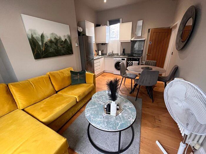 1 Bedroom Apartment To Rent In Market Street, Nottingham, NG1