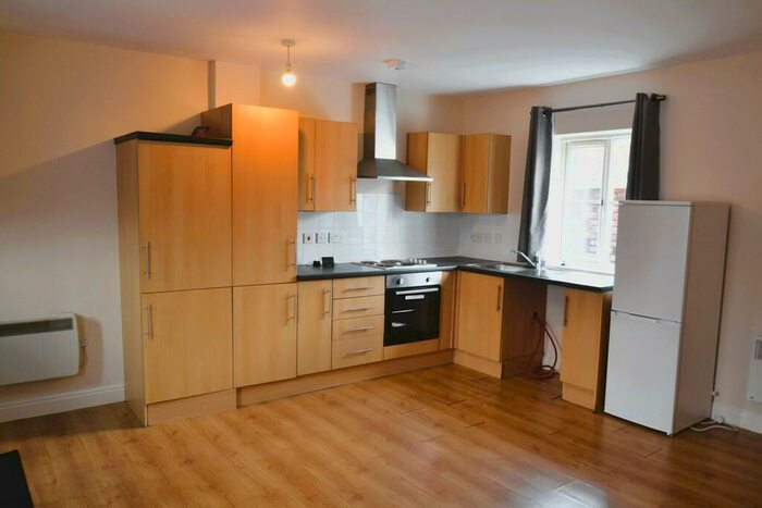 1 Bedroom Apartment To Rent In Waverley Court, Thorne, Doncaster, DN8