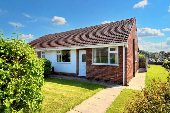 2 Bedroom Semi-Detached Bungalow To Rent In Sheri Drive, Newton-Le-Willows, WA12