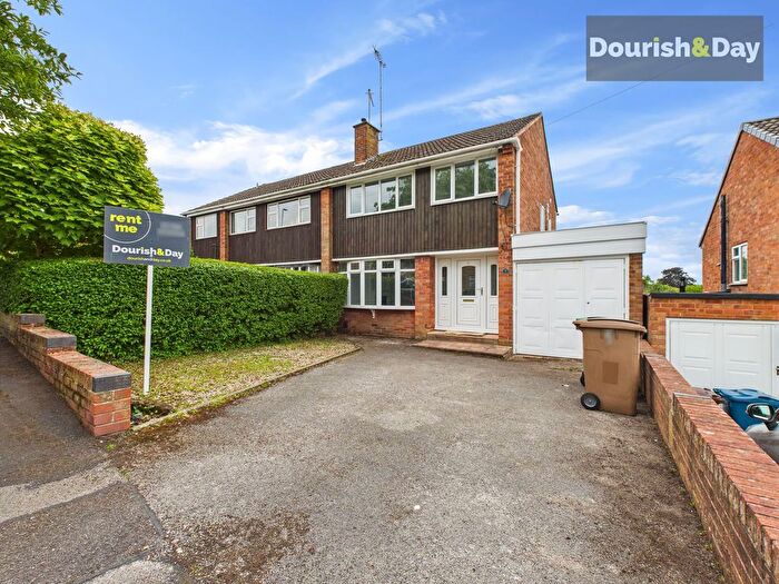 3 Bedroom Semi-Detached House To Rent In Salcombe Avenue, Stafford, ST17