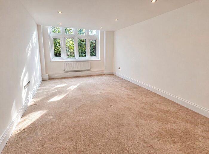 2 Bedroom Flat To Rent In St. Marys Gate, Derby, DE1