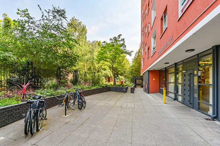 1 Bedroom Flat To Rent In Glynde Reach, Bloomsbury, London, WC1H