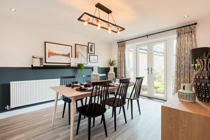 4 Bedroom Detached House For Sale In The Avenue Overstone Northants, NN6