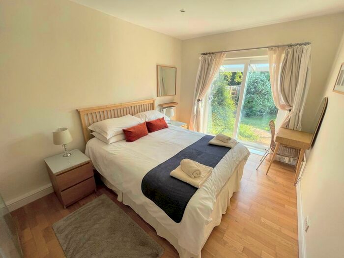 2 Bedroom Semi-Detached Bungalow For Sale In Thistleboon Drive, Mumbles, Swansea, SA3